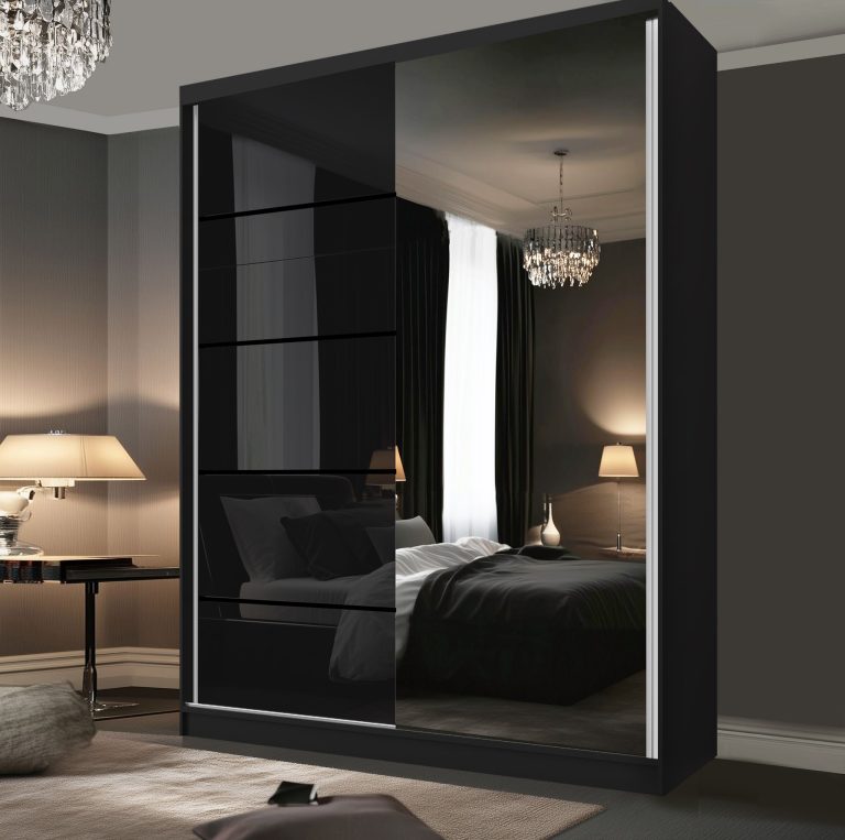 Tolóajtós szekrény SERENITY 133 cm fekete fényú MGB SERENITY SZP6/0/B/B/0/HIAL