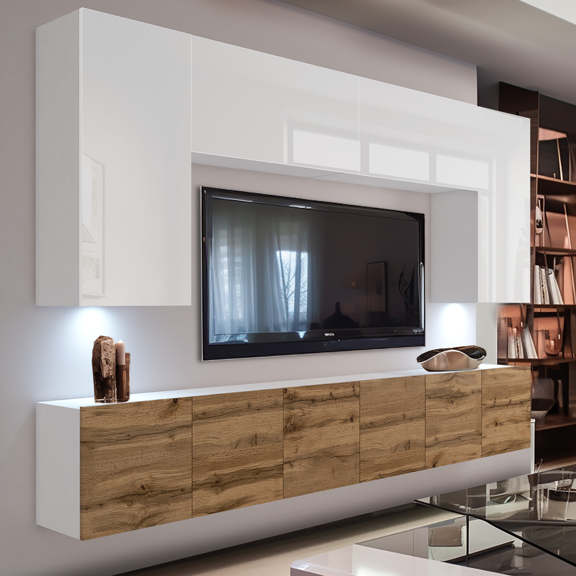 Fehér-fényes és tölgy TV-fal LED fénnyel a nappaliban